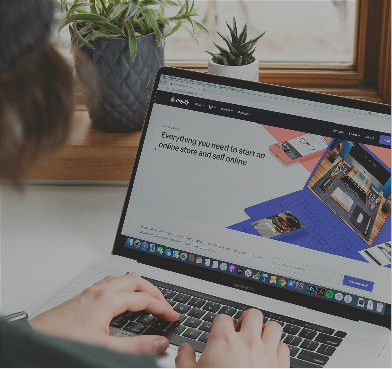 E-Commerce workspace demonstration showcase